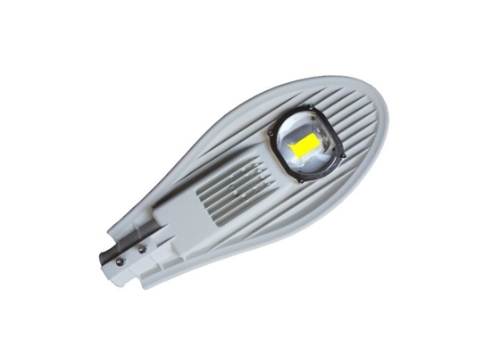 220 βολτ 50W στεγανοποιεί τα επικεφαλής 2700K-7000K φωτεινών σηματοδοτών των οδηγήσεων τσιπ ΣΠΑΔΊΚΩΝ Cobra
