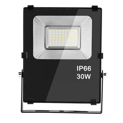 Μακριά διάρκεια ζωής προβολέων 110lm/w 30w 120 βαθμού ακτίνων γωνίας οδηγήσεων Driverless