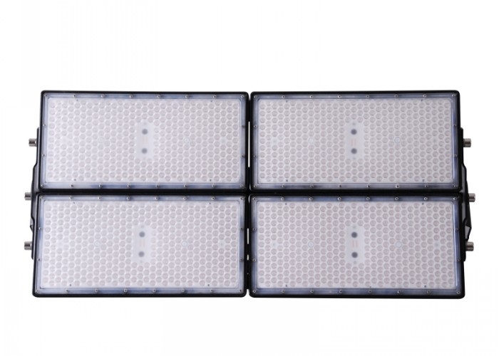 Η υψηλή δύναμη SMD 3030 800w οδήγησε τη γωνία ακτίνων 30° 60° προβολέων 10° 5 έτη εξουσιοδότησης